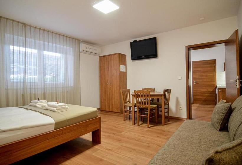 پانسیون Residence Malva