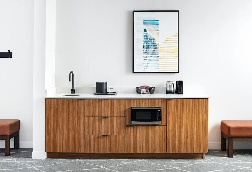 Delta Hotels By Marriott Grande Prairie Airport