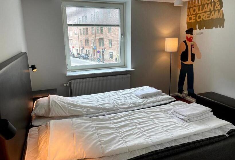 هتل N Hostel Malmö City