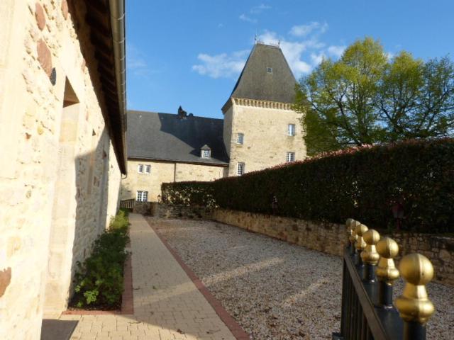 住宿加早餐  Chambres D Hôtes   Château De Larre