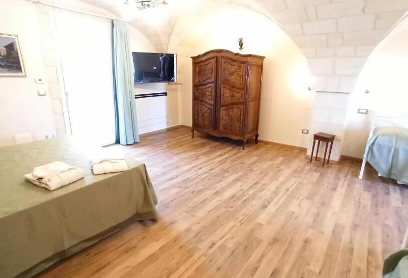 استراحتگاه Relais Borgo Segine