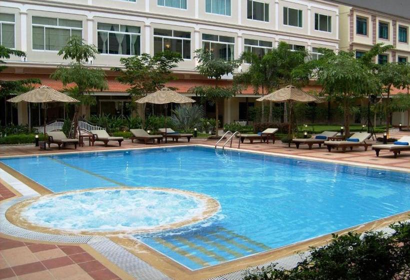 فندق Angkor Riviera