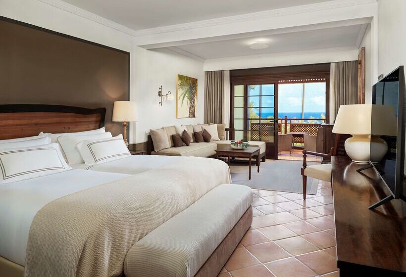 ホテル Hacienda del Conde Meliá Collection Golf & Spa