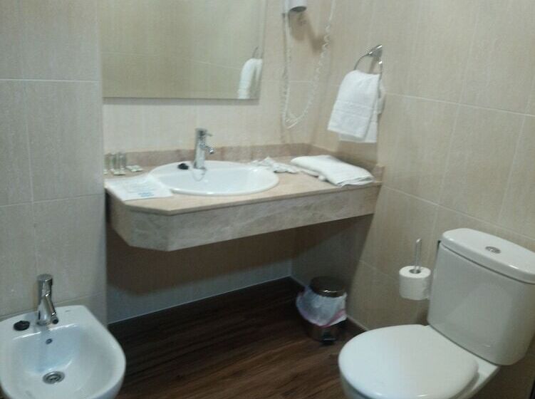 فندق Restaurante Sostenible La Laguna