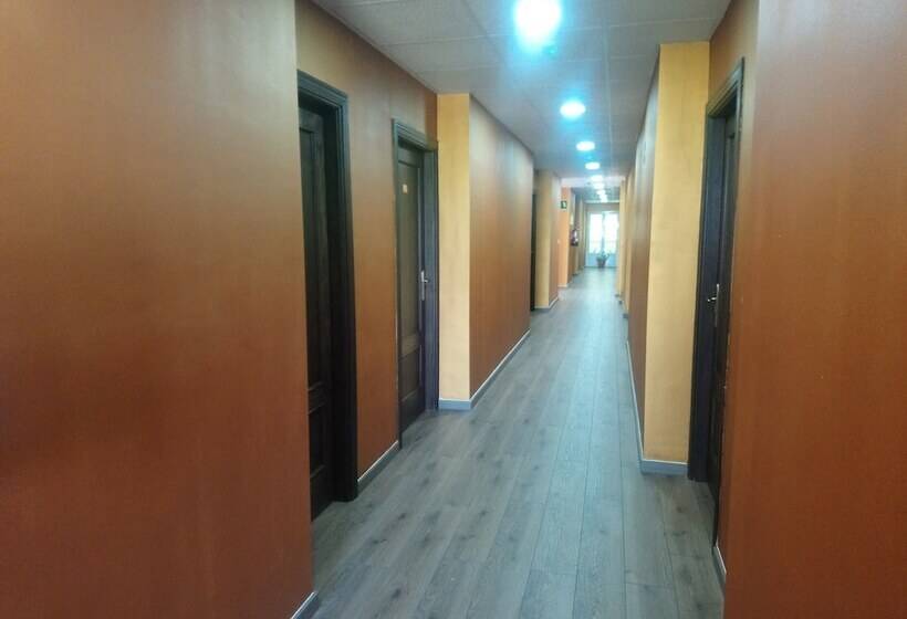 فندق Restaurante Sostenible La Laguna