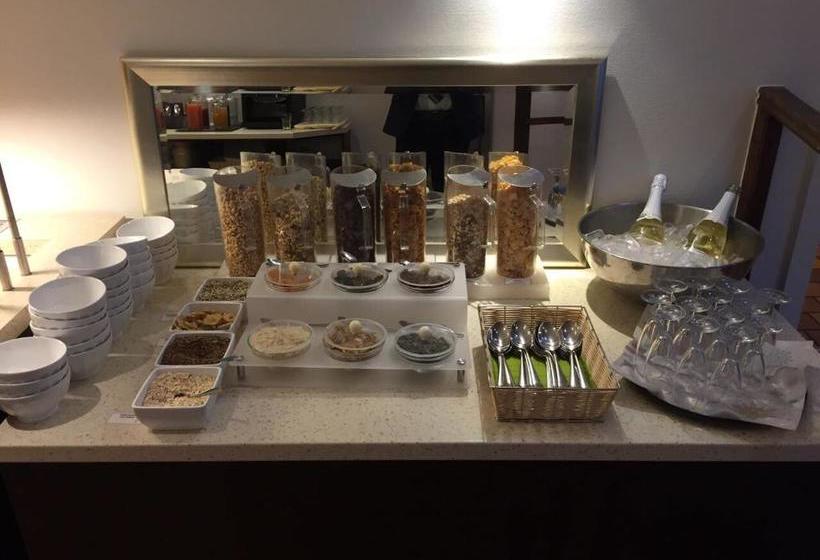 هتل Rosenpark Laurensberg