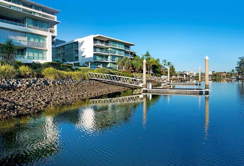 هتل Ultiqa Freshwater Point Resort