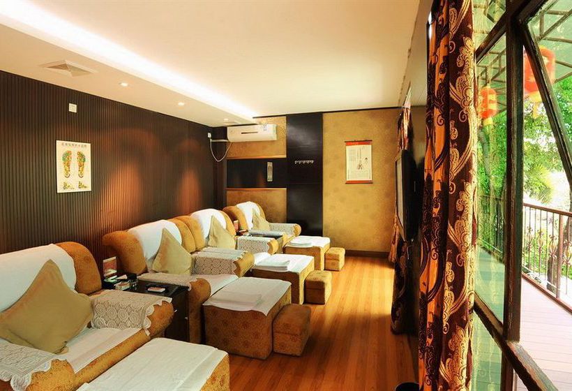 ホテル Wa King Town