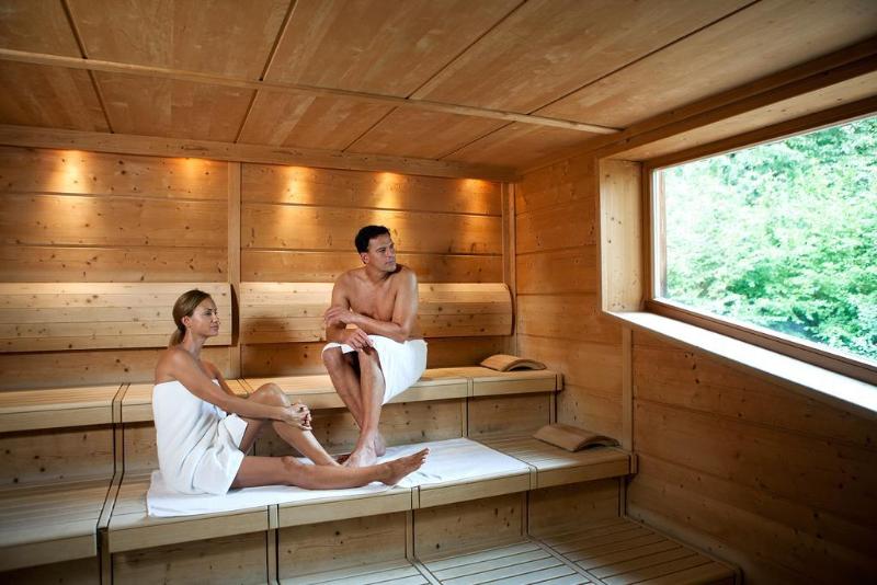 בית מלון כפרי Heilthermen Resort Bad Waltersdorf