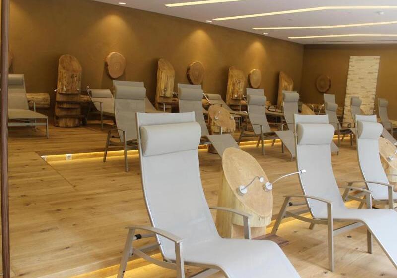 בית מלון כפרי Heilthermen Resort Bad Waltersdorf