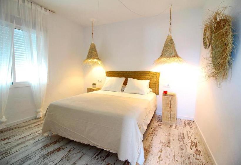 פנסיון Alma Zahora