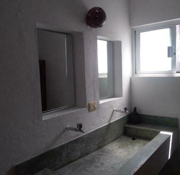 هاستل Hostal Jardin