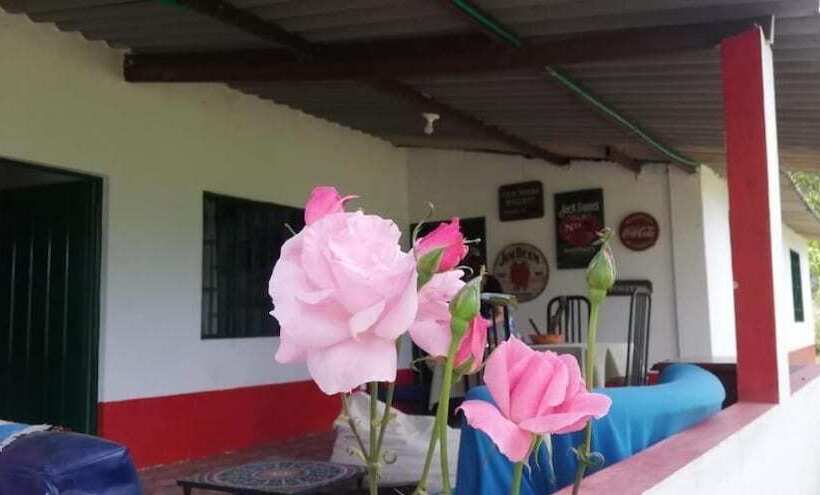 مبيت وإفطار Finca Umnisa   Choachi