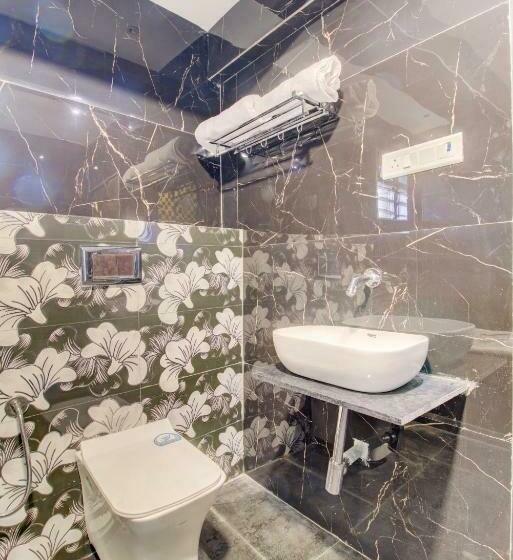 Hotel Samaira Residency,dombivali