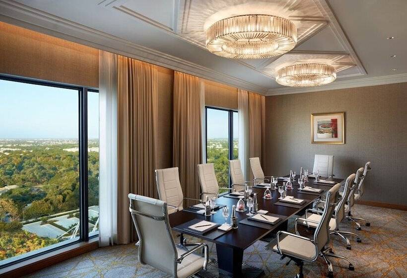 فندق The Leela Gandhinagar