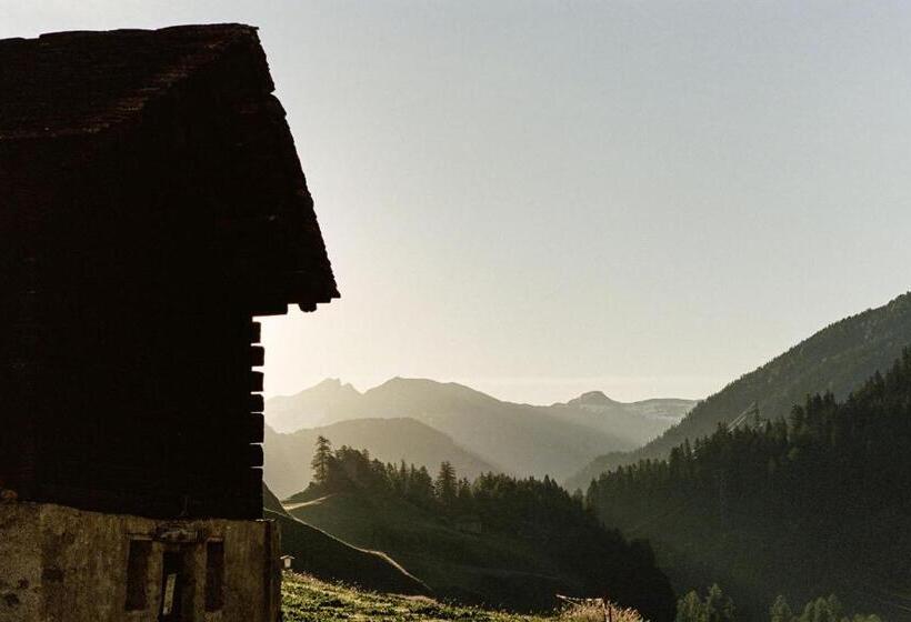 Отель Weiss Kreuz