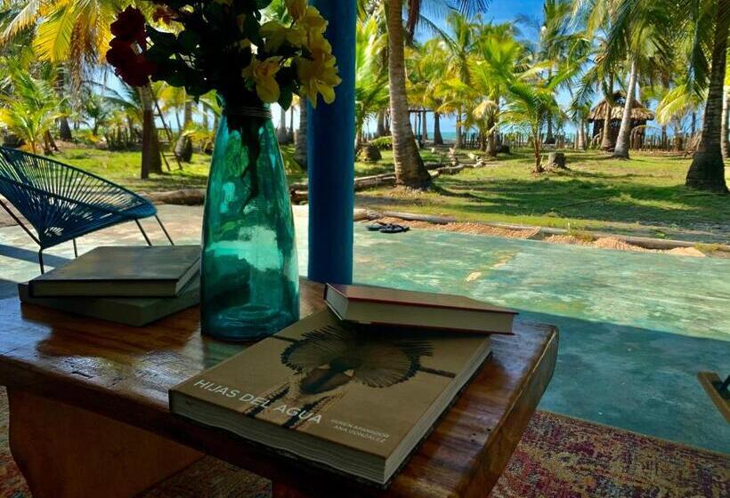 پانسیون Playa Jaguar   Beach Club