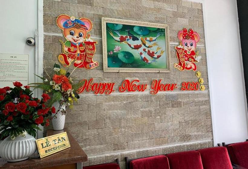 هتل Khách Sạn đình đình