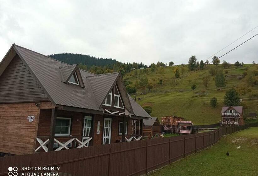 ペンション файна хата