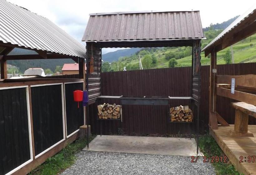 ペンション файна хата