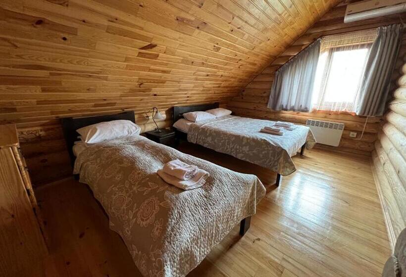 Ostello боброва хата