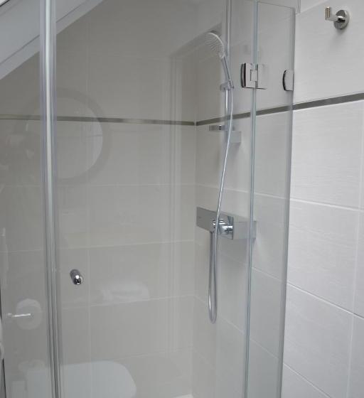 ホテル Logis Auberge De Pont Calleck