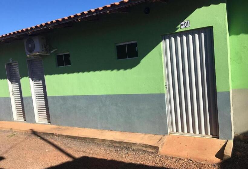 ペンション Pousada Alvorada