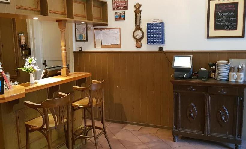 فندق صغير Landgasthof Graf Karstädt