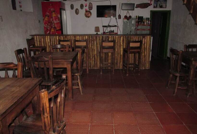 ユースホステル Posada 4 Esquinas