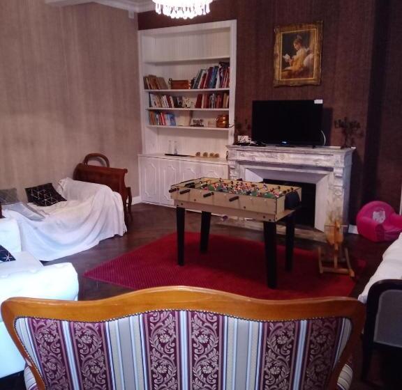 민박 La Villa Du Bearn