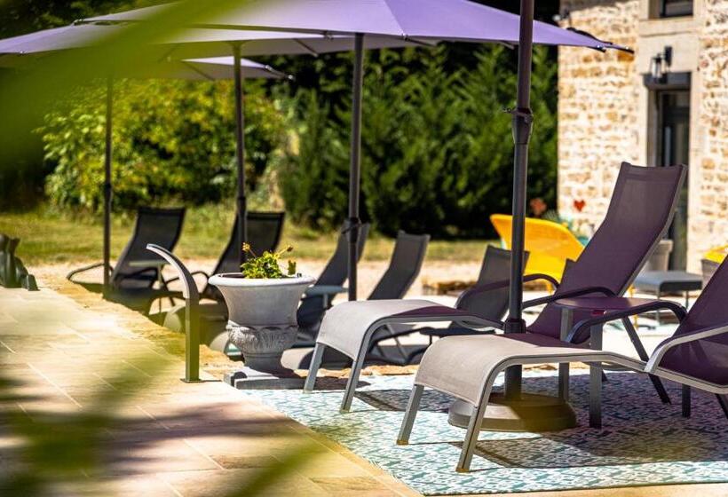 مبيت وإفطار Le 49 Côté Parc & Spa