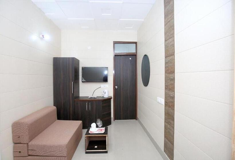 酒店 Collection O Gold Star