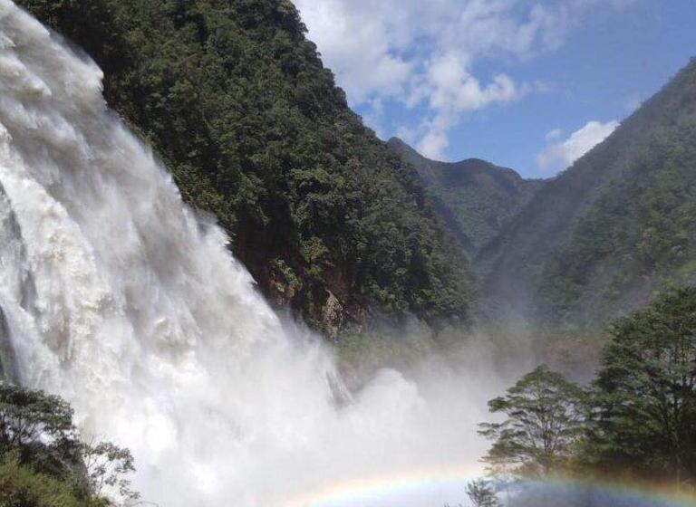 בית מלון כפרי El Peñón