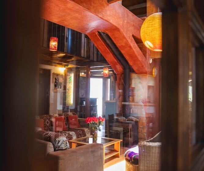 בית מלון כפרי Llullu Llama Mountain Lodge