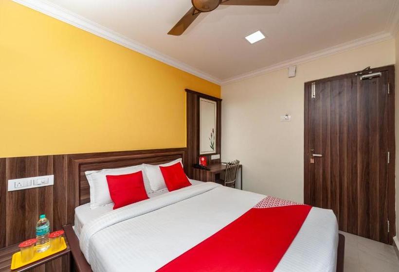 בית מלון כפרי Oyo 27038 Anandha Rooms