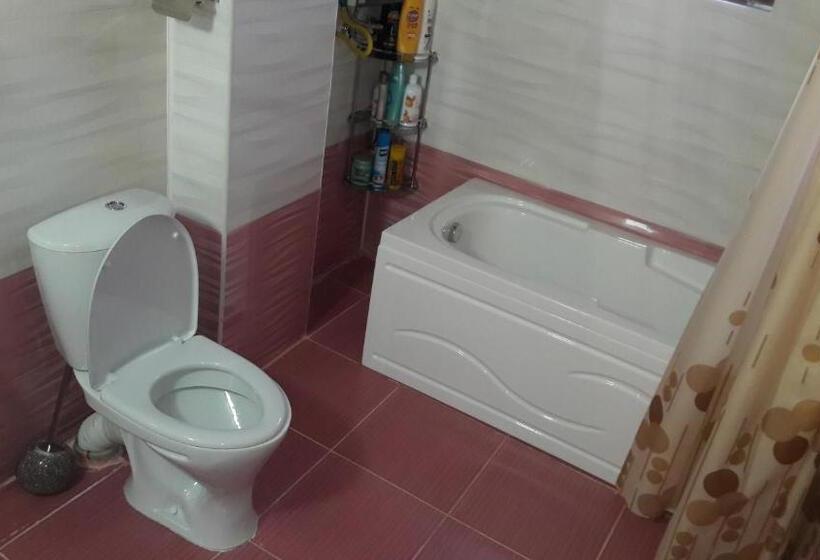 بنسيون Baku Black Mountain Guest House