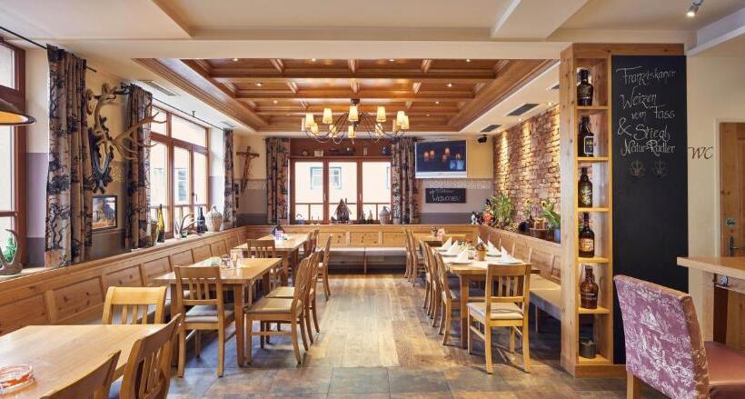 ユースホステル Hauerwirt