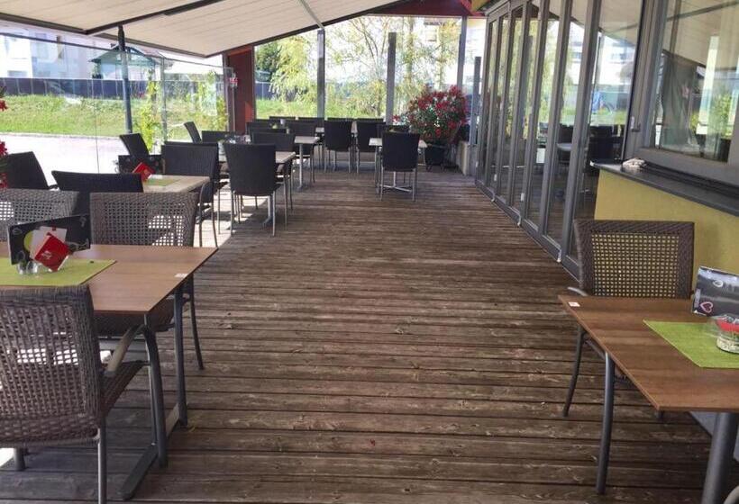 ユースホステル Hauerwirt