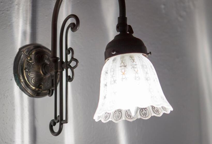 Ballavere Cottage B&b