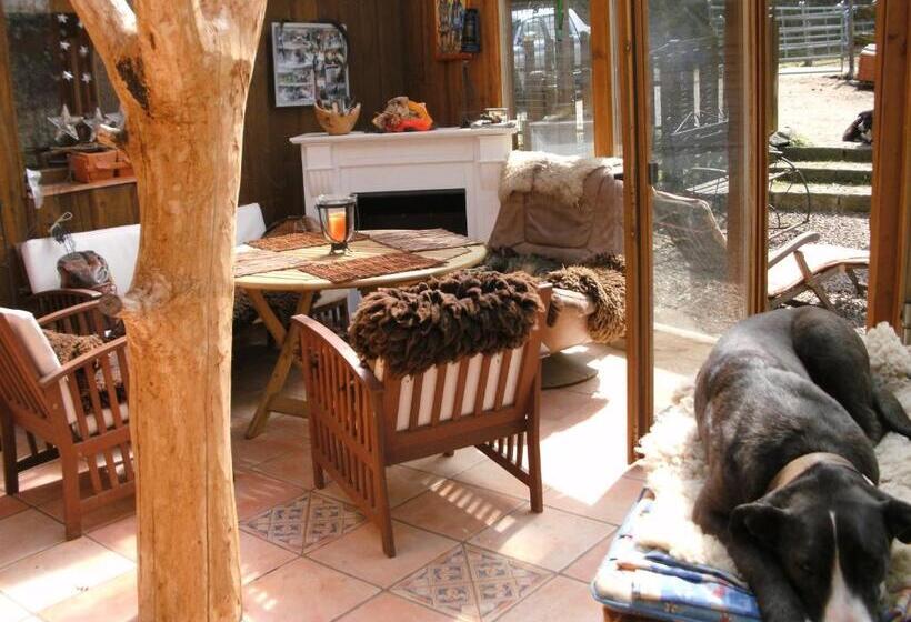 ホテル Funny Farm