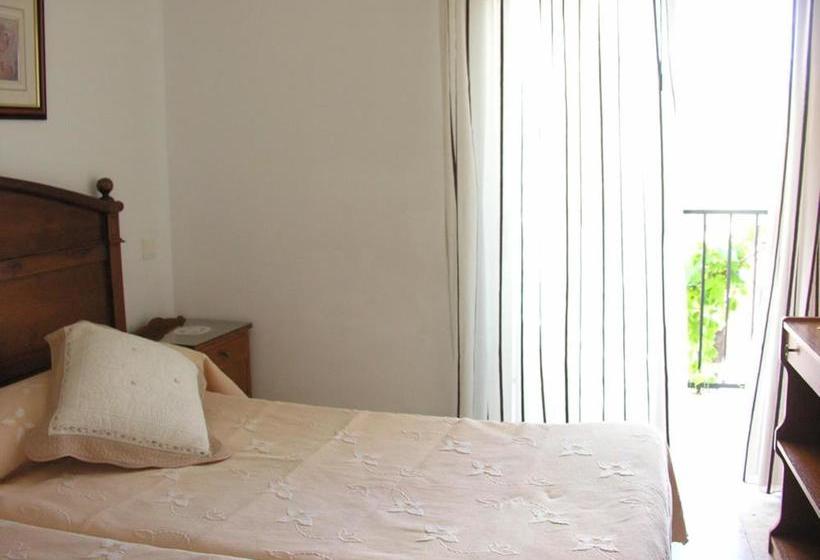 پانسیون Hostal Soledao