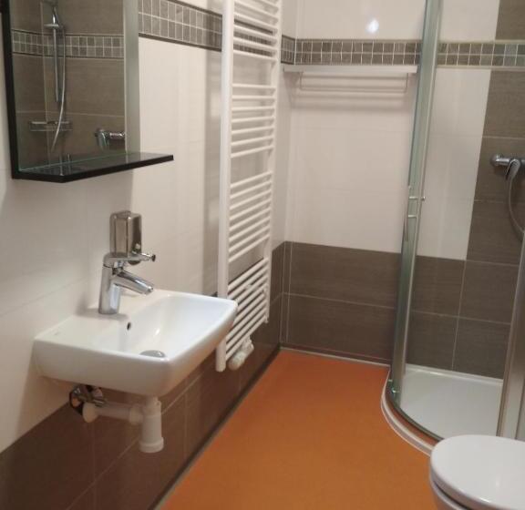 پانسیون Penzion Pod Kaštany Kvasice