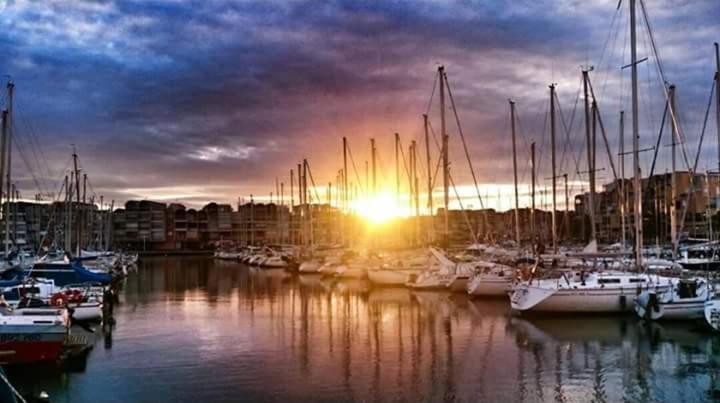 ベッドアンドブレックファースト Au Paradis Cathare