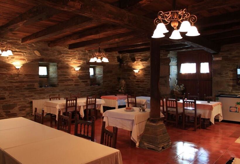 فندق Pazo Torre Do Barrio