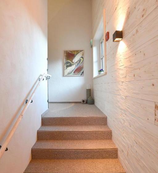 بنسيون Florineum