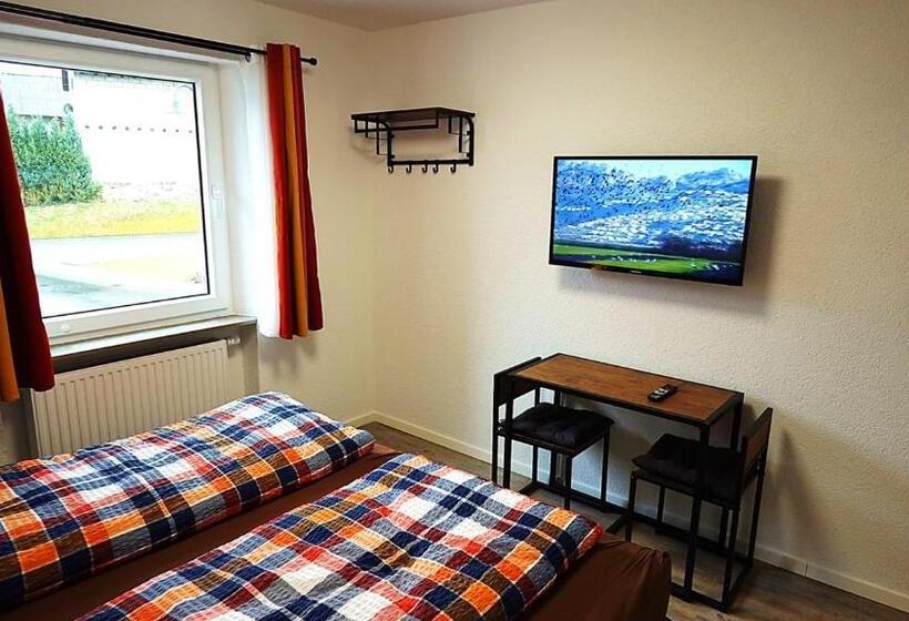 ペンション Speedys Bed & Breakfast