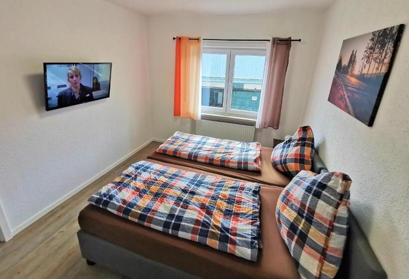 ペンション Speedys Bed & Breakfast