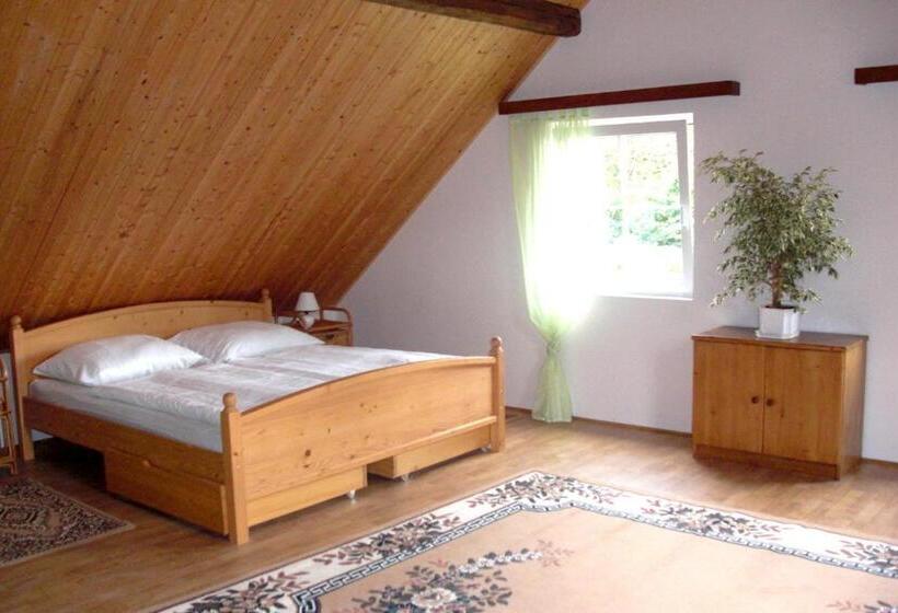 Pension Lažany