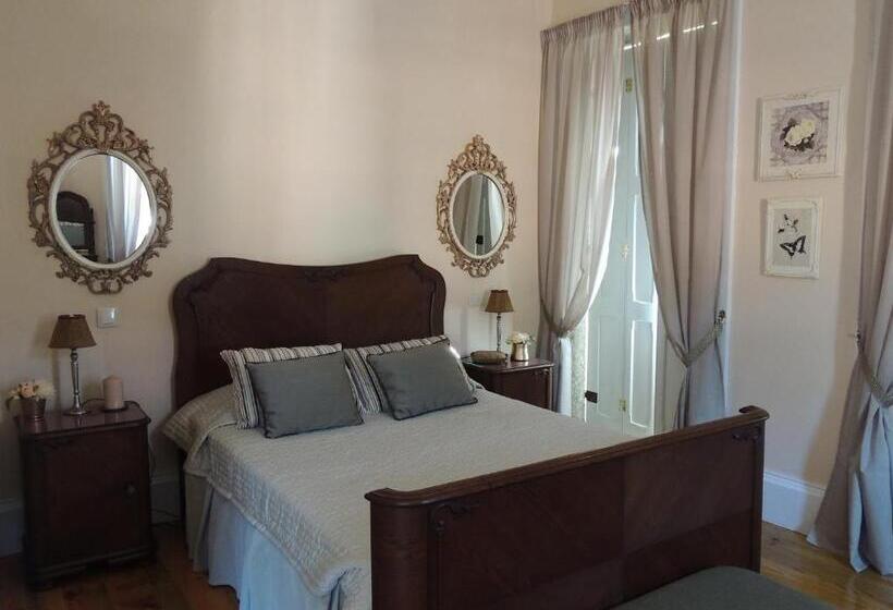 فندق Casa De Chouselas