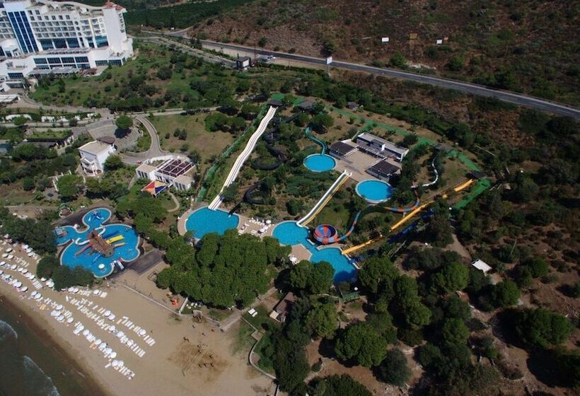 فندق Aria Claros Beach & Spa Resort – All Inclusive